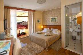 Гостиница Royal Suites  Сплит